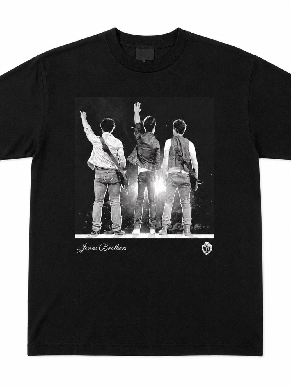 Jonas Brothers Vintage Wash Concert Graphic Tee Size Large